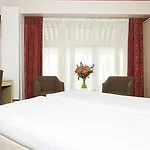 Hotel Singel 3*