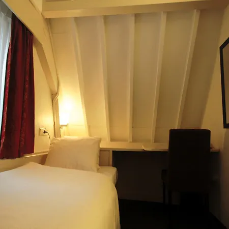 阿姆斯特丹辛格尔酒店 3* 阿姆斯特丹