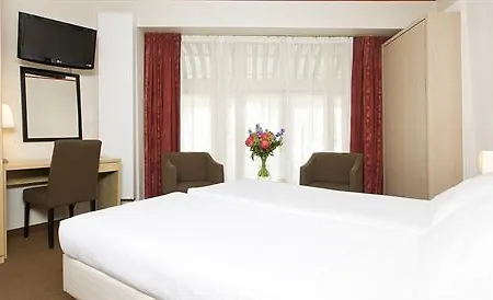 Hotell Singel 3*