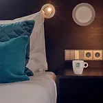 Singel Hotell